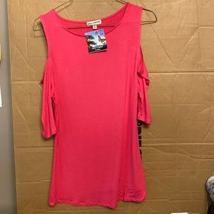 Women’s Cold-Shoulder Top